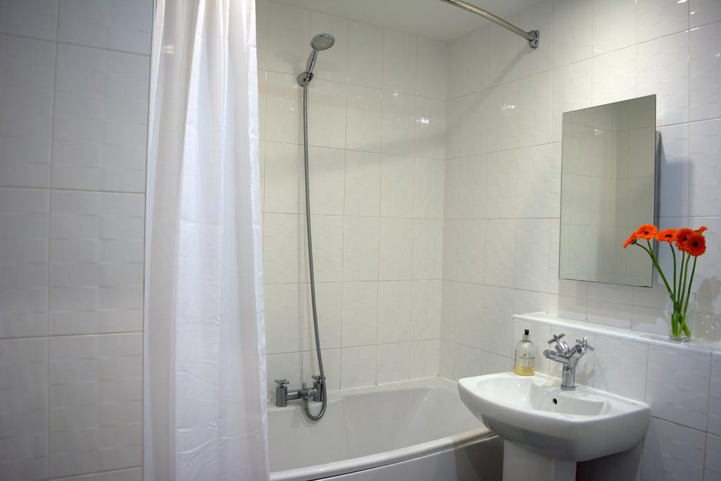 Parc Y Bryn Serviced Apartments Aberystwyth Dış mekan fotoğraf
