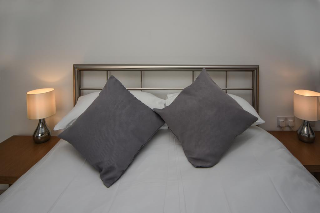 Parc Y Bryn Serviced Apartments Aberystwyth Dış mekan fotoğraf